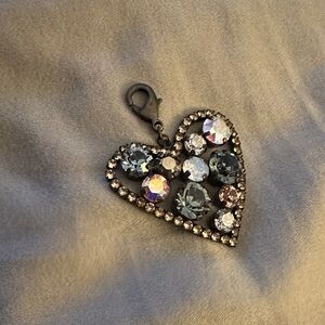 Sabika Elegant Heart-Shaped Crystal Pendant